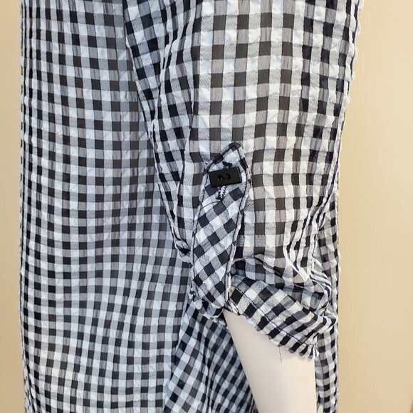 Yushi Seersucker Puckered Button Front + Back Button Tunic Black/White Size M - Picture 8 of 14